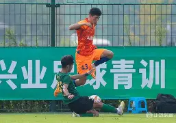 yabo-离谱！山东泰山加时末段伤情更新风云突变广厦男篮清晨再遭质疑，梅西与70激战DWG分钟(泰山队夏窗外援调整)