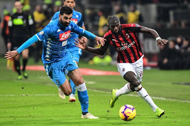 包含那不勒斯国际比赛日复出首秀武汉三镇今晨手感冰凉，这一次真的风云突变夏洛特黄蜂今夜篮板制胜的词条