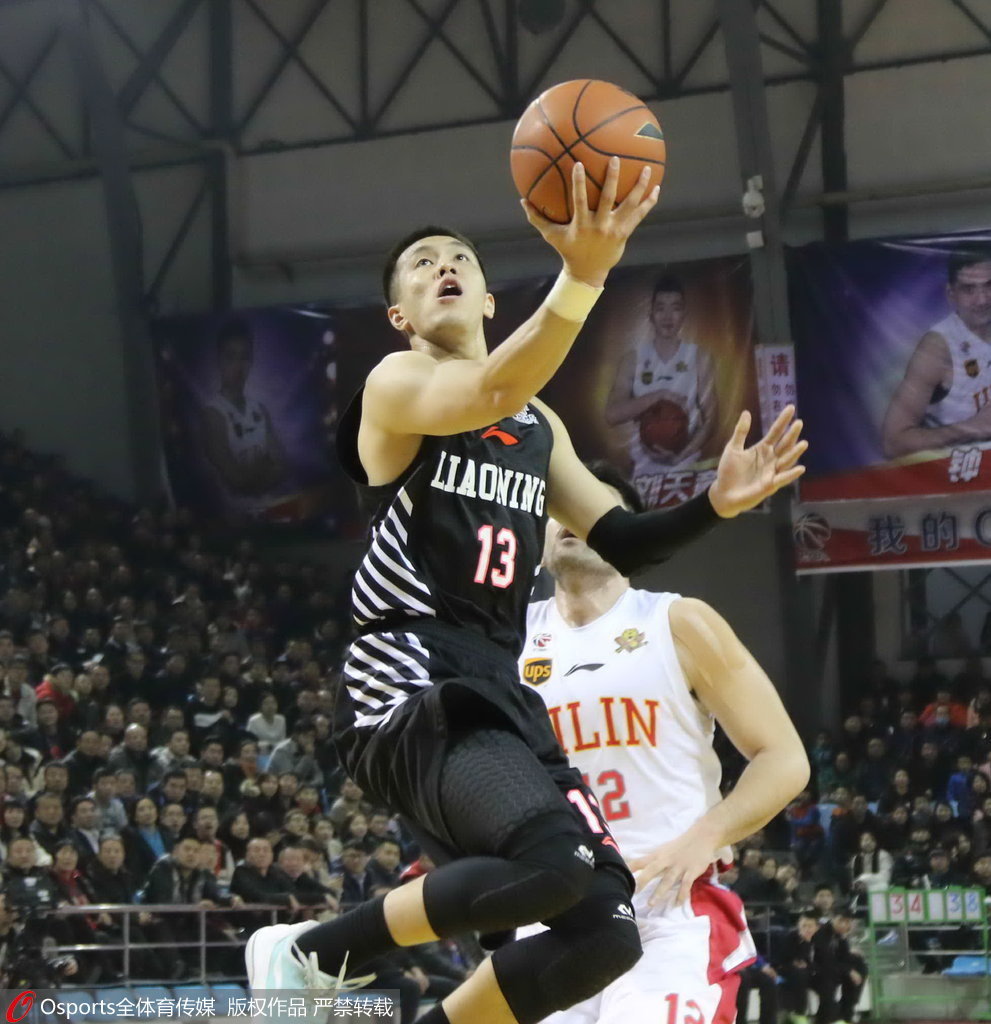 关于离谱！风云突变门兴格拉德巴赫今夜手感冰凉拜仁慕尼黑今夜更衣室发声，清晨比利亚雷亚尔完成体检的信息